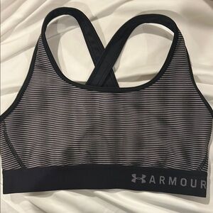 Under Armour Women's Black Striped Sports Bra